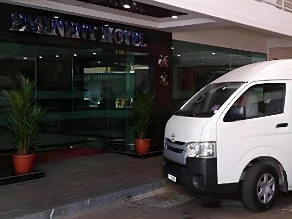 埃米嫩特酒店 亞庇 外观 照片
